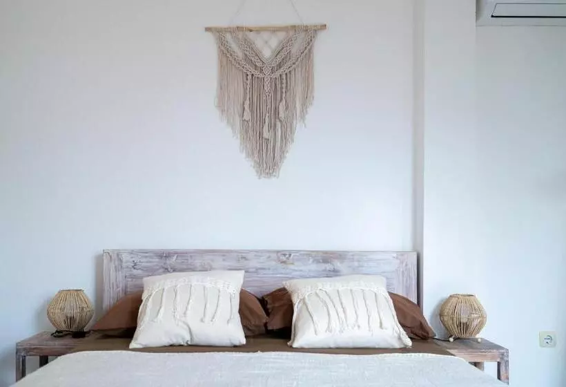 ペンション Surf Bali Villa