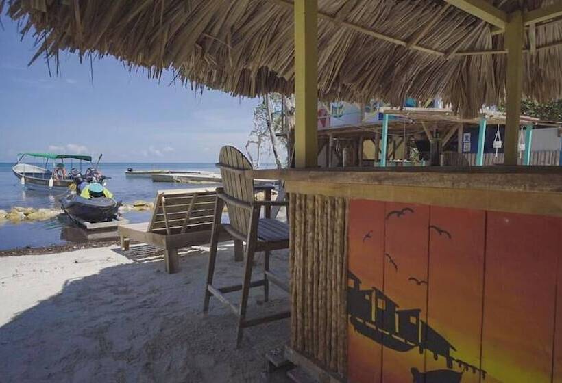 여관 Cafe Arena Beach