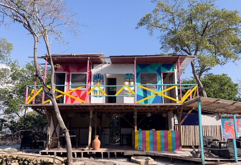 여관 Cafe Arena Beach