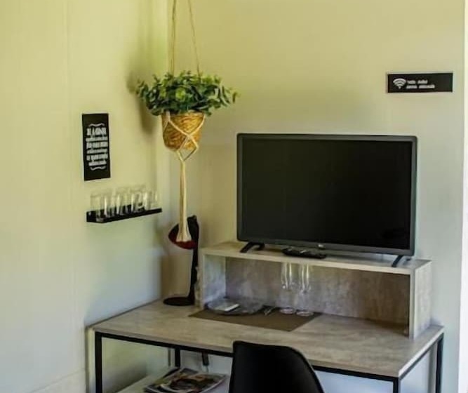 簡易ホテル Eden Bed & Nature