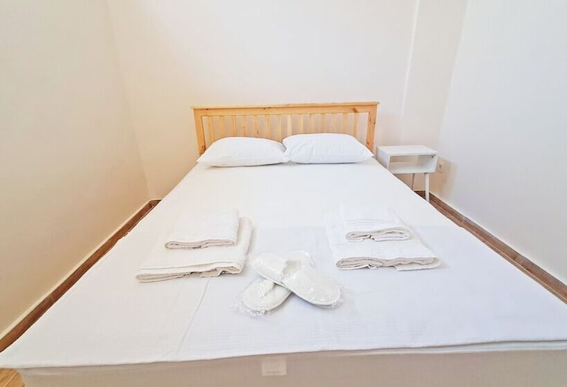 هتل Aura Bozcaada