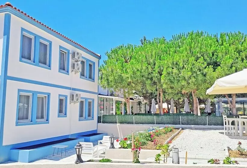 هتل Aura Bozcaada