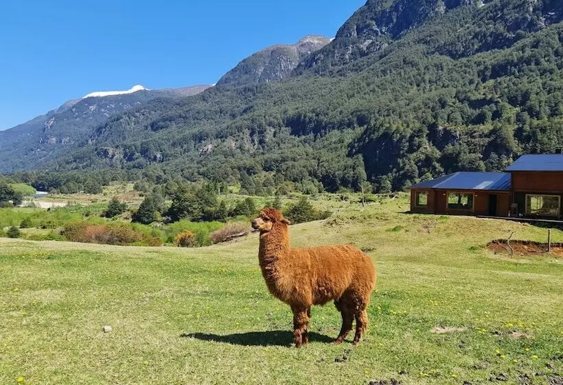 Hotelli Confluencia Rio Emperador