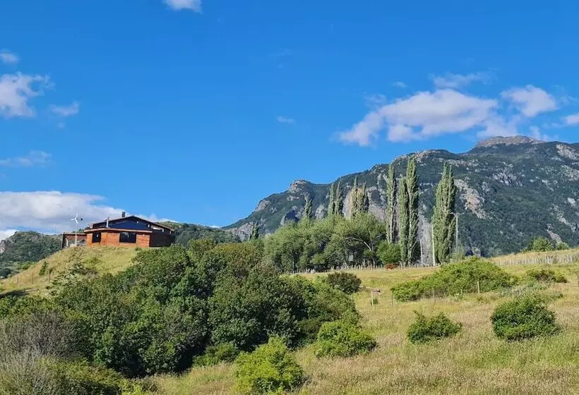 Hotelli Confluencia Rio Emperador