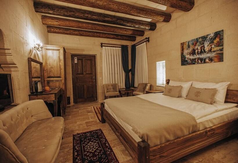 هتل Lagania In Cave