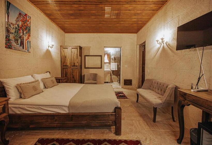 هتل Lagania In Cave