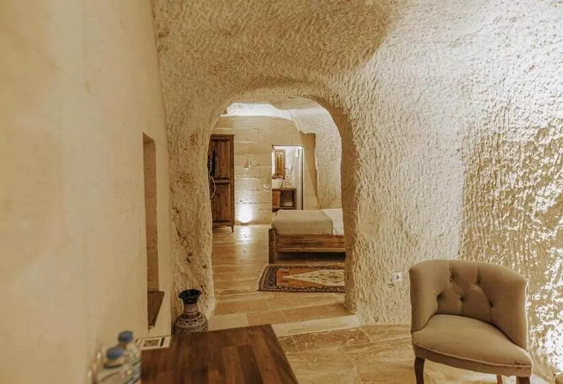 ホテル Lagania In Cave