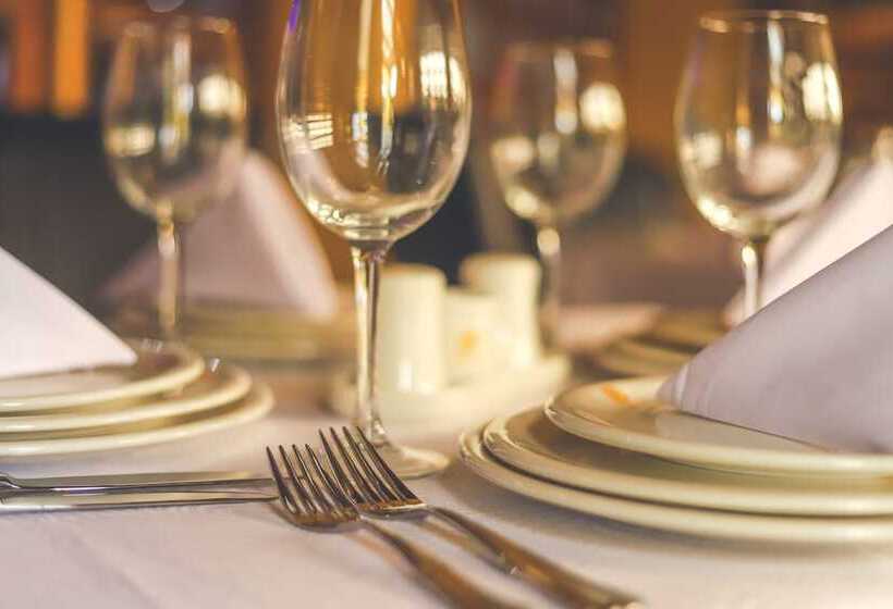 هتل Regina The Pearl