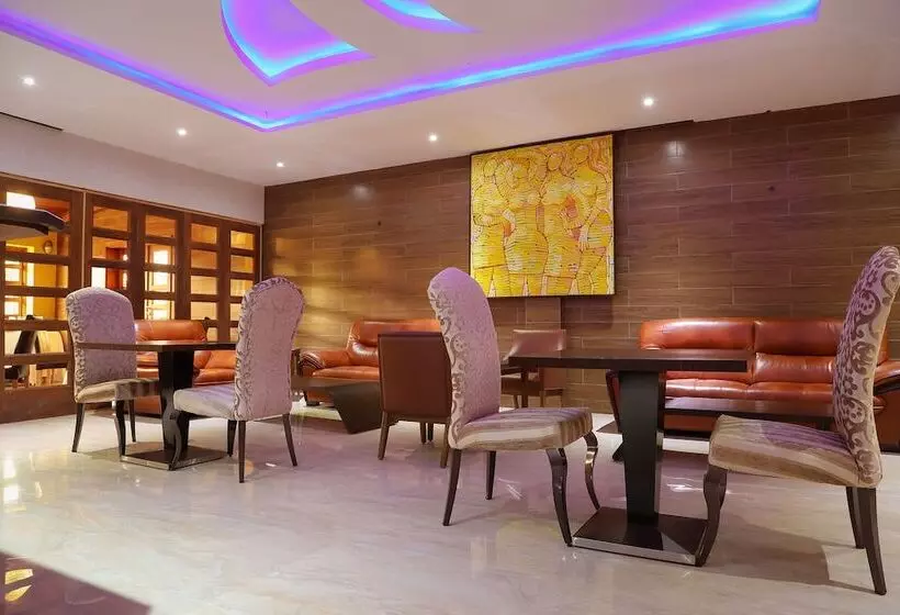 هتل Regina The Pearl