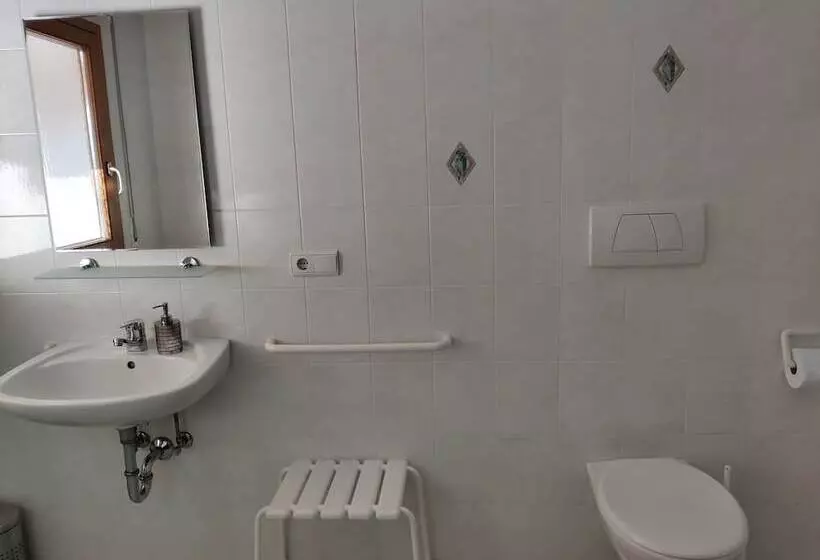 Aamiaismajoitus (B&B) Residence Klementhof #1