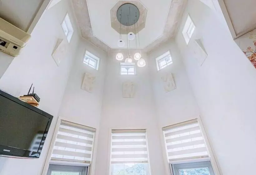 Gangchon Palace Pension