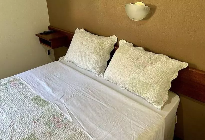 Hostelli Pousada Recanto Da Natureza