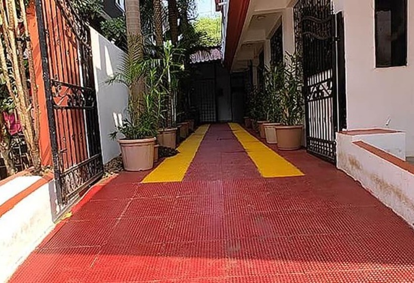 Отель Fabexpress Vaibhav Guest House