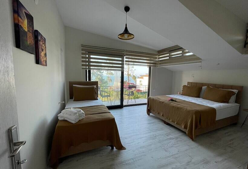 酒店 Lalezar Sea & Garden