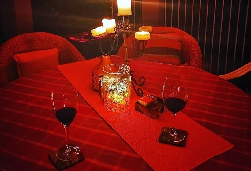 هتل Little Pharaoh