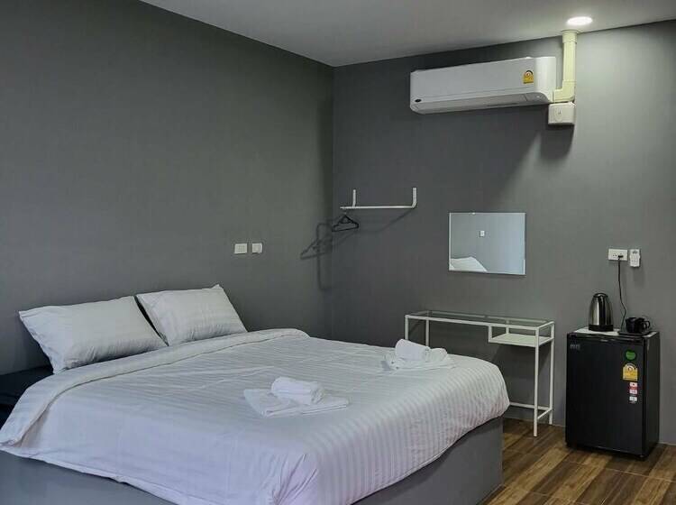 Hotel No.9 House Hua Hin