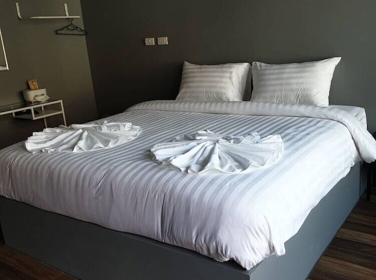 Hotel No.9 House Hua Hin