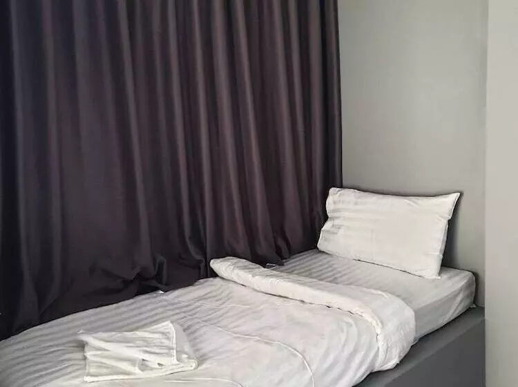 Hotelli No.9 House Hua Hin