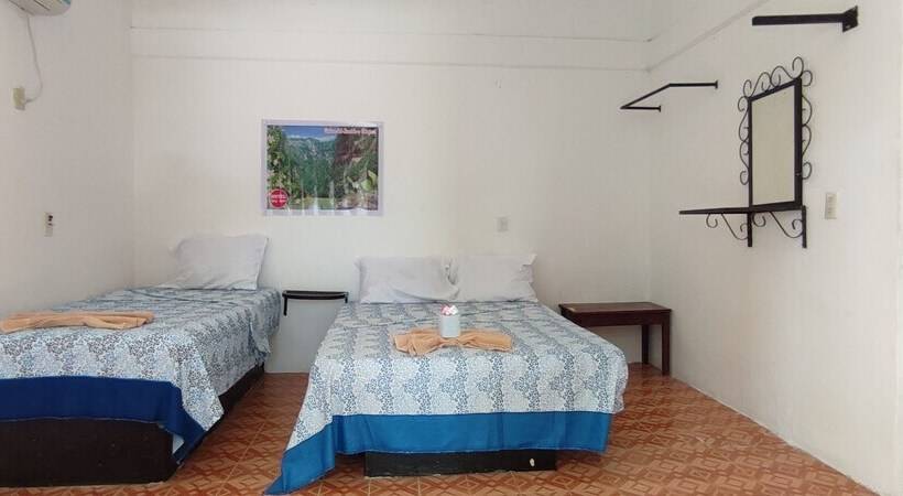 Отель Villas Del Carmen Hostal