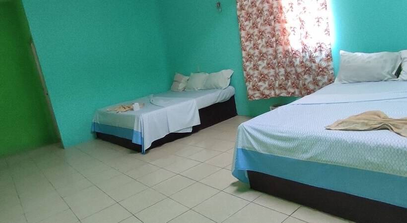 Отель Villas Del Carmen Hostal