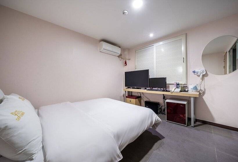 فندق على الطريق Yangpyeong Guwol