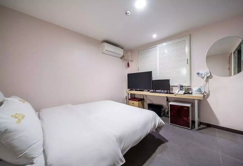 モーテル Yangpyeong Guwol