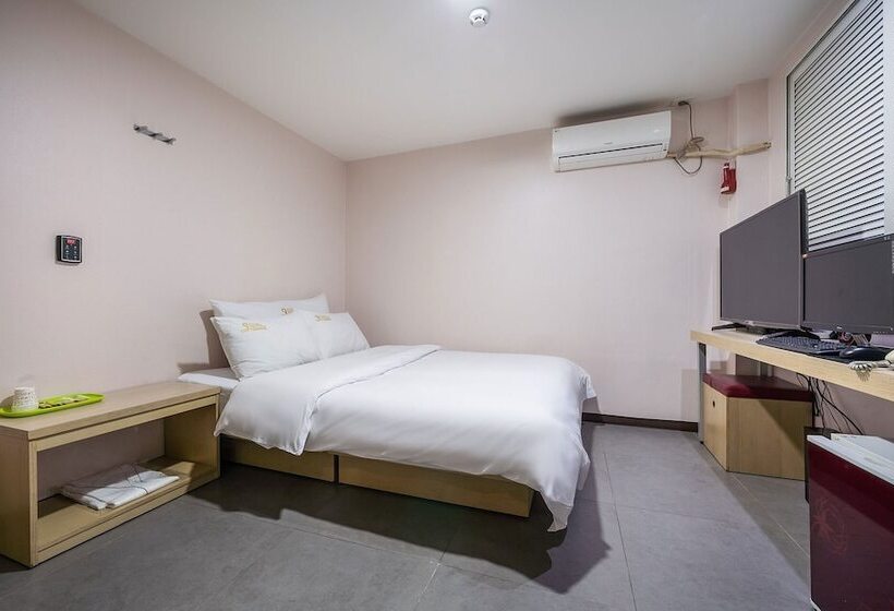 فندق على الطريق Yangpyeong Guwol