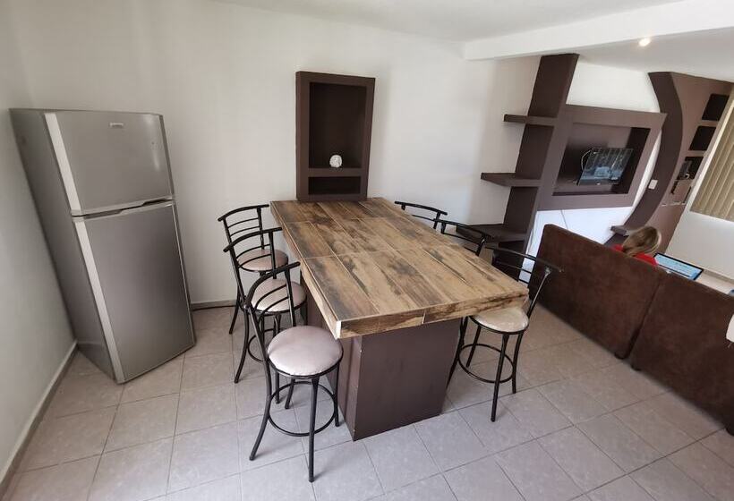 Пансион Casa Magnolia Queretaro Todo Incluido