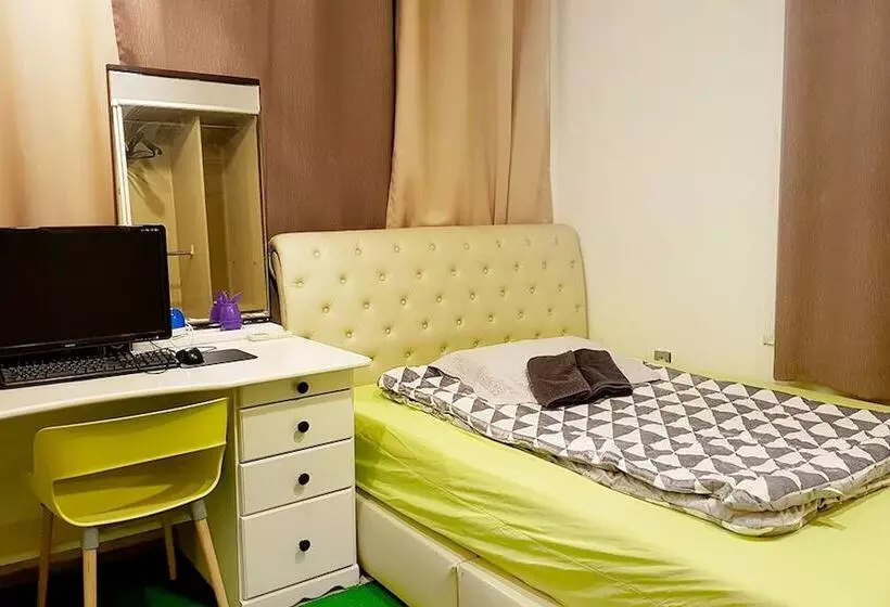 ペンション Jeju Airport First Night Guesthouse
