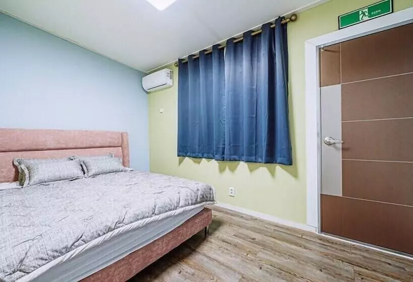 ペンション Momo268