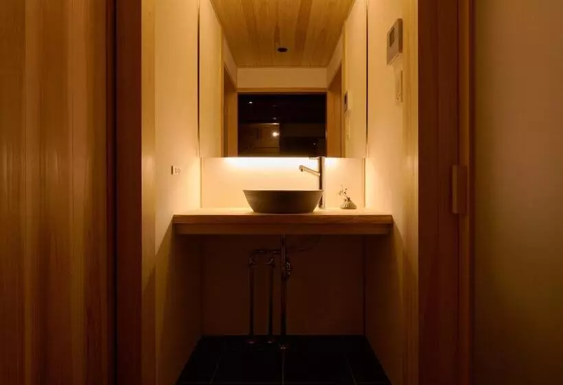 Majatalo Rita Izumo Hirata Sakemochida Kura