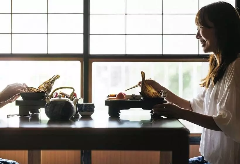 Majatalo Rita Izumo Hirata Sakemochida Kura