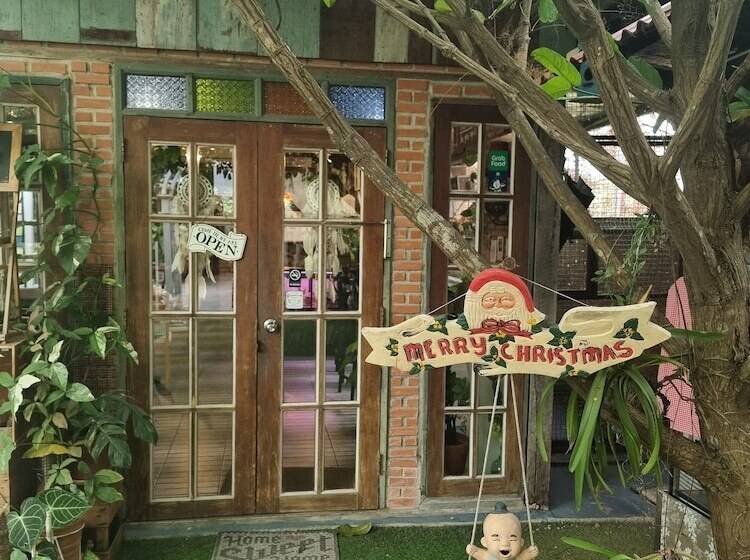 פנסיון Ruennakornin