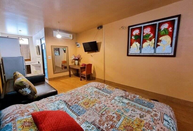 פנסיון Ruennakornin