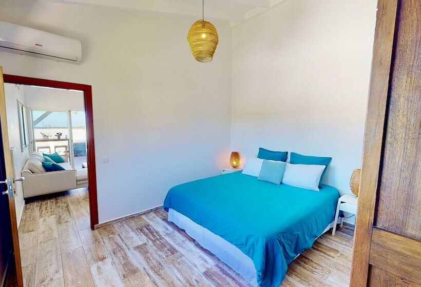 پانسیون Sunseeker Sxm