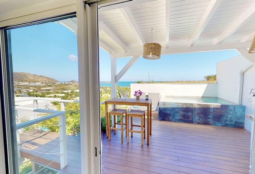 پانسیون Sunseeker Sxm