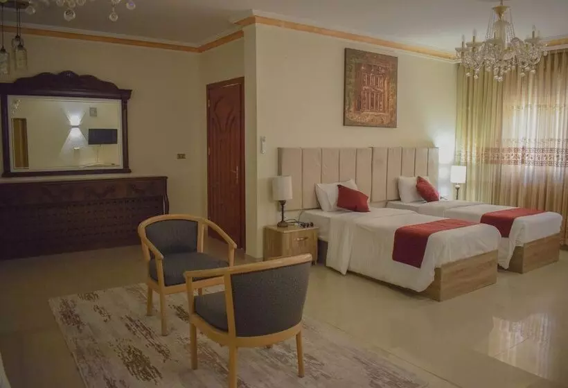 Twilight Hotel Petra