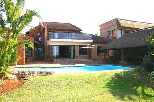 8 Royal Palm Bed & Breakfast