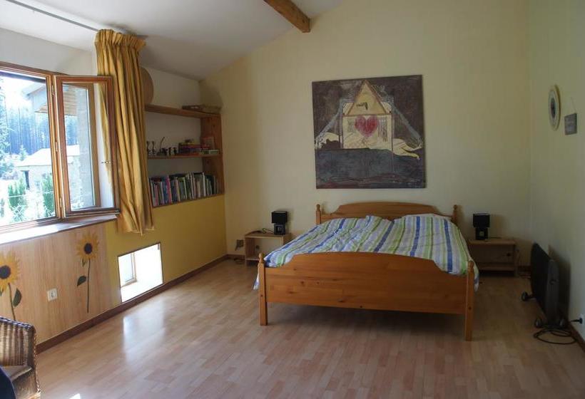 צימר Auberge Du Précontent