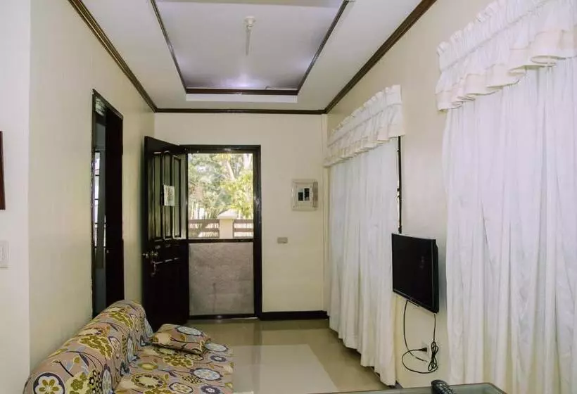 Gaeas Apartments