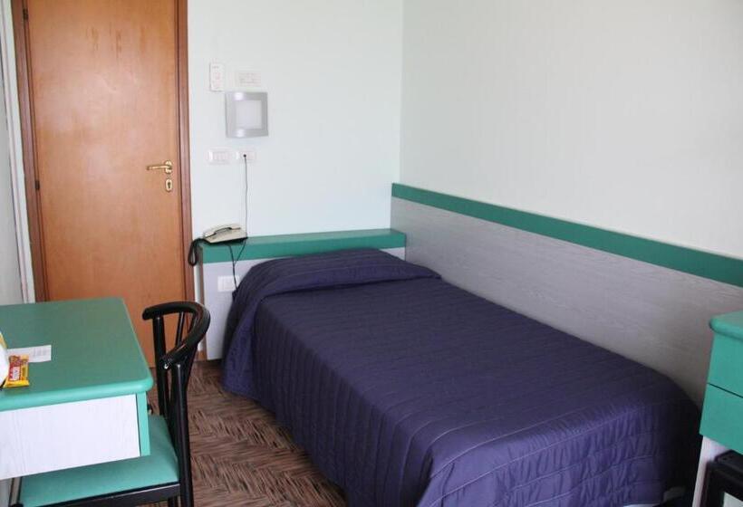 בית מלון כפרי Alba