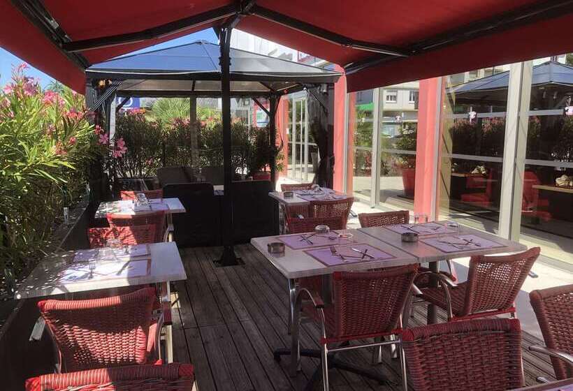 Brit Hotel Brive La Gaillarde   Restaurant La Limousine