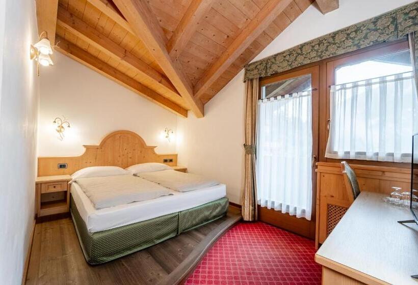 فندق Chalet Campiglio Imperiale