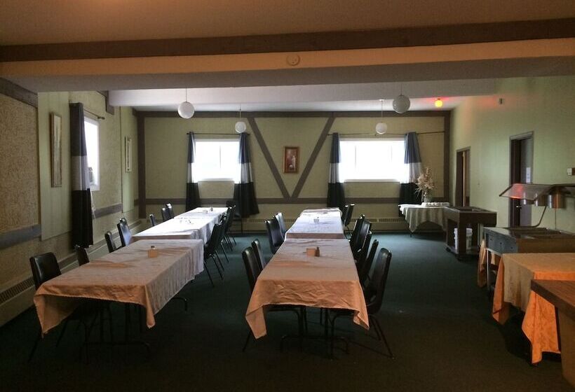 Otel Esterhazy Motor