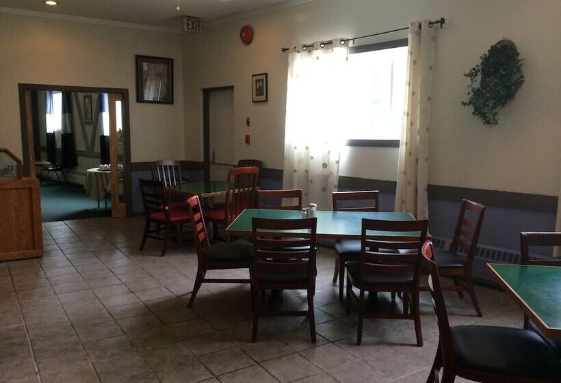 Otel Esterhazy Motor