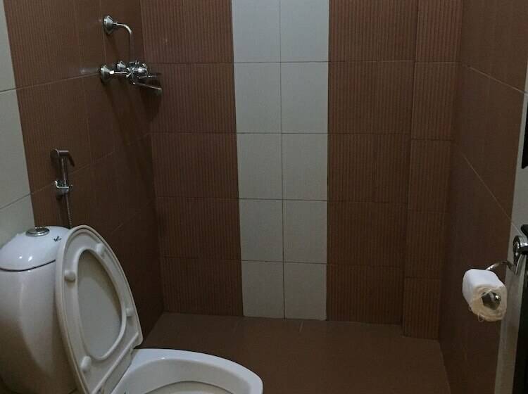 هتل New Annapurna Guest House