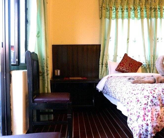 هتل New Annapurna Guest House