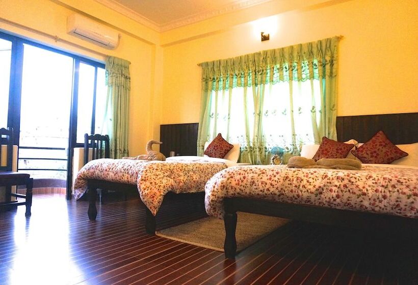 هتل New Annapurna Guest House