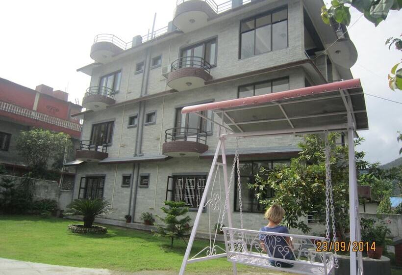 هتل New Annapurna Guest House