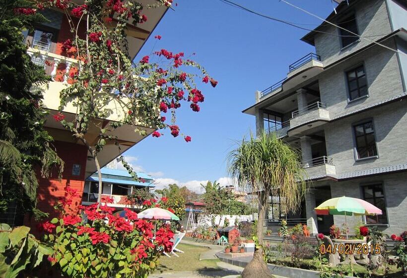 هتل New Annapurna Guest House